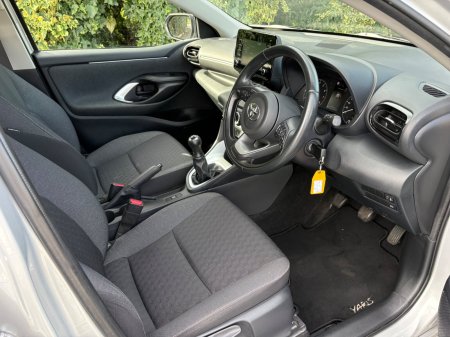 2021 Toyota Yaris - photo 5
