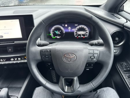 2025 Toyota C-HR - photo 9
