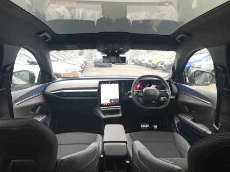 2026 Renault Scenic - photo 12