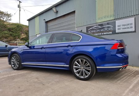 2021 Volkswagen Passat - photo 2
