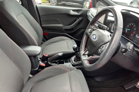 2020 Ford Fiesta - photo 17