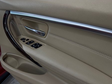2017 BMW 3-Series - photo 12