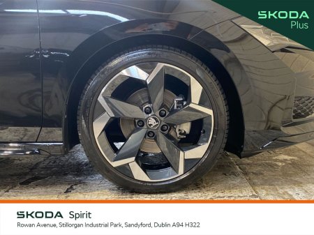 2026 Skoda Superb - photo 8