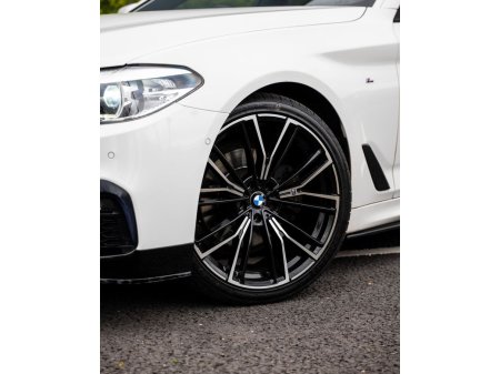 2019 BMW 5-Series - photo 4