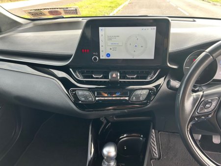 2022 Toyota C-HR - photo 17