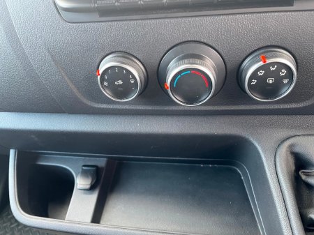 2023 Renault Master - photo 17