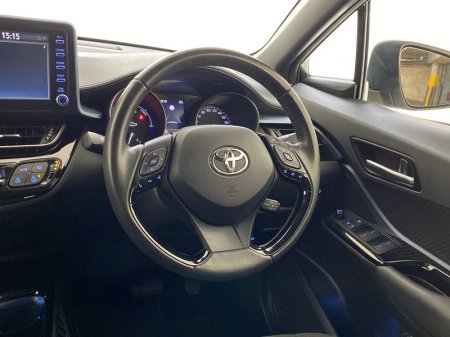 2022 Toyota C-HR - photo 9