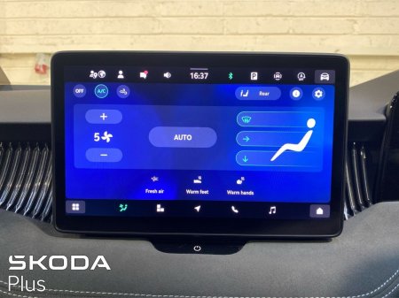 2026 Skoda Superb - photo 16