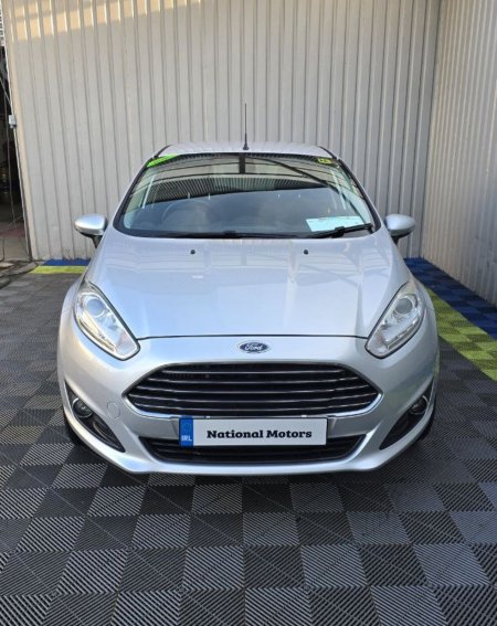 2014 Ford Fiesta - photo 8