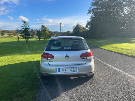 2010 Volkswagen Golf - photo 4