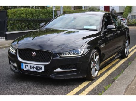 2017 Jaguar XE - photo 4
