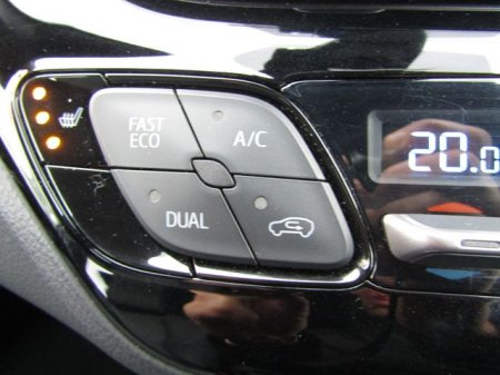 2019 Toyota C-HR - photo 29