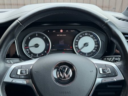 2019 Volkswagen Touareg - photo 12