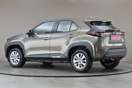 2025 Toyota Yaris Cross - photo 6