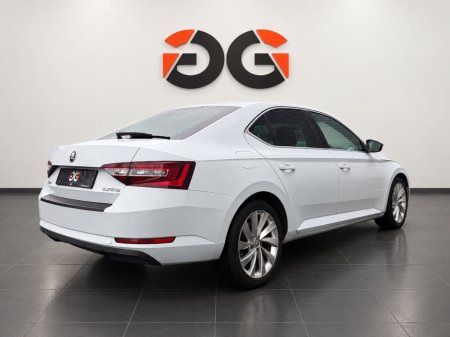 2017 Skoda Superb - photo 5