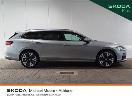 2027 Skoda Superb - photo 6