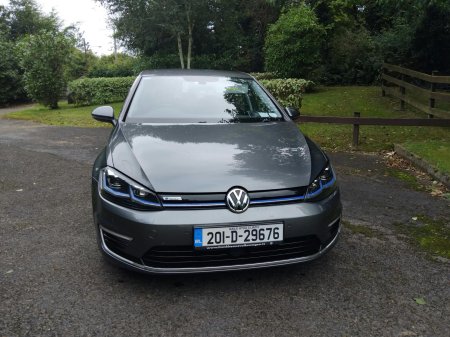 2020 Volkswagen Golf - photo 6