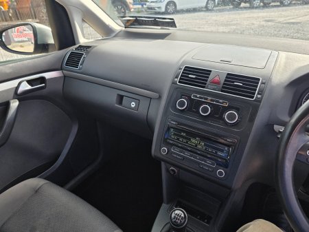 2014 Volkswagen Touran - photo 11