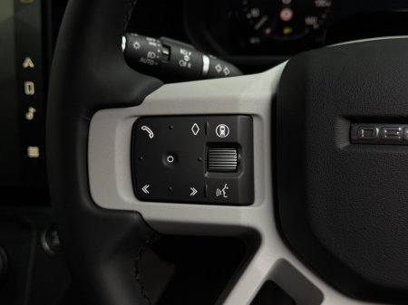 2026 Land Rover Defender - photo 16
