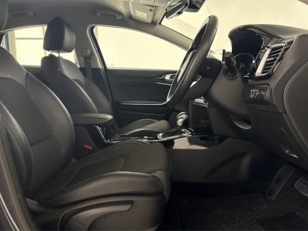 2022 Kia XCeed - photo 27