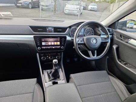 2019 Skoda Superb - photo 25