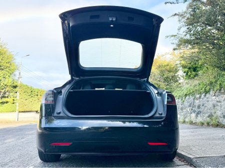 2018 Tesla Model S - photo 11