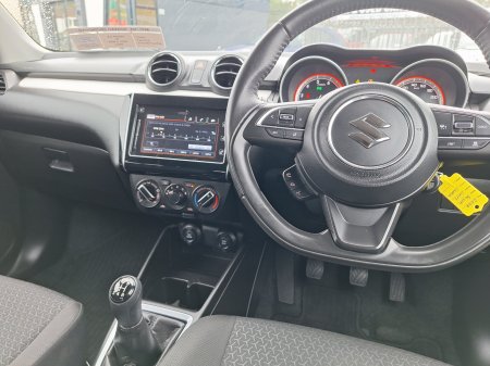 2024 Suzuki Swift - photo 15