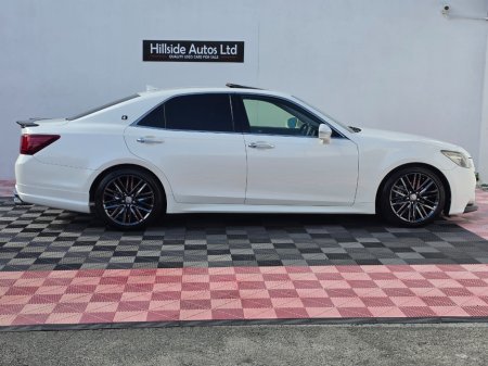 2015 Toyota Crown - photo 10