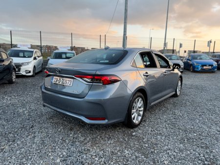 2023 Toyota Corolla - photo 3