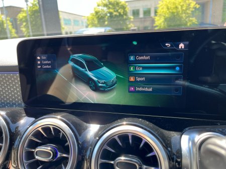2026 Mercedes-Benz GLB - photo 29