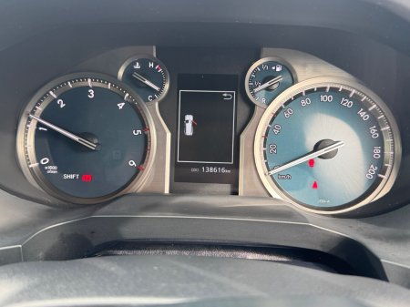 2023 Toyota Land Cruiser - photo 17
