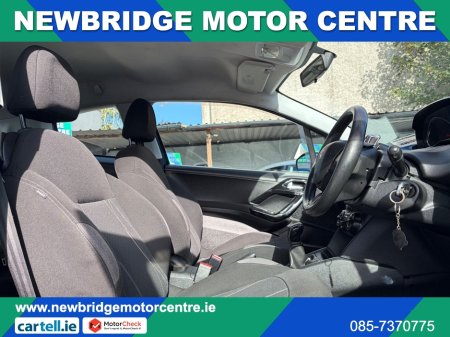 2014 Peugeot 208 - photo 9