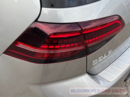 2019 Volkswagen Golf - photo 16