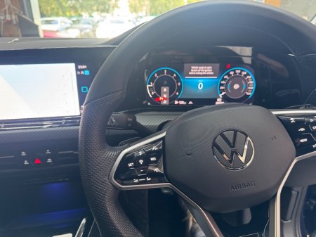 2024 Volkswagen Golf - photo 10