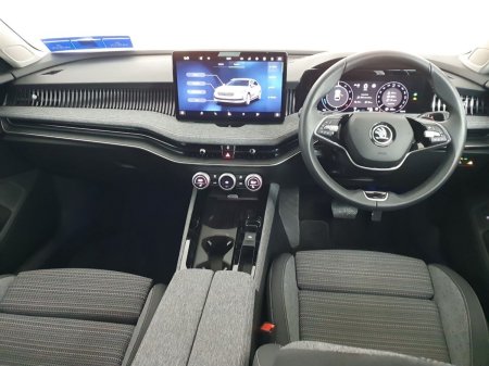2025 Skoda Superb - photo 10
