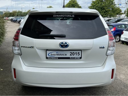 2015 Toyota Prius - photo 7