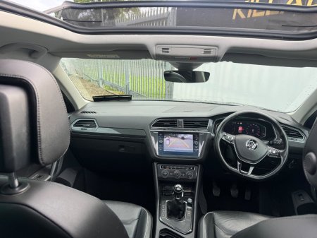 2020 Volkswagen Tiguan - photo 13