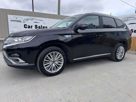 2019 Mitsubishi Outlander 2.4L Plug-in EV Intense 5 seat