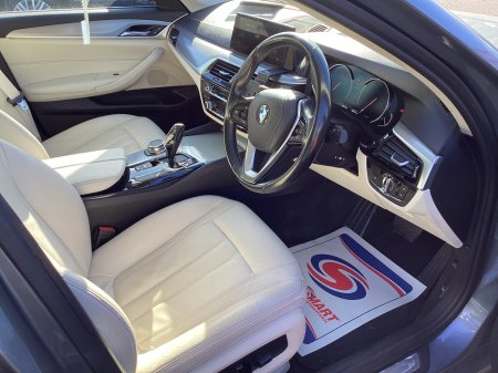 2017 BMW 5-Series - photo 9