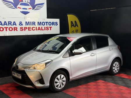 2017 Toyota Vitz - photo 3