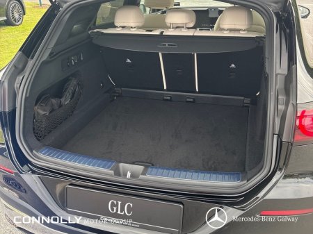 2027 Mercedes-Benz GLC - photo 8