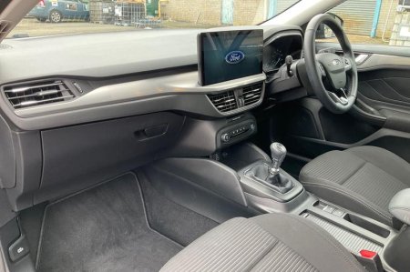 2025 Ford Focus - photo 18