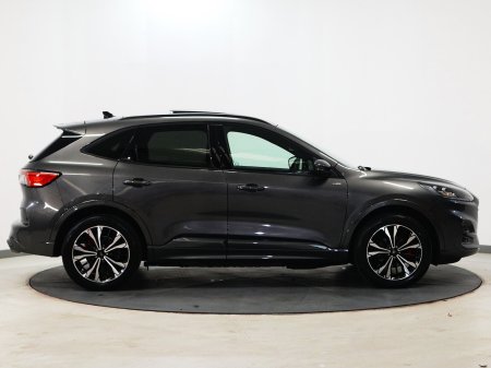 2023 Ford Kuga - photo 2
