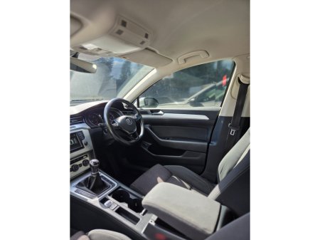 2015 Volkswagen Passat - photo 12