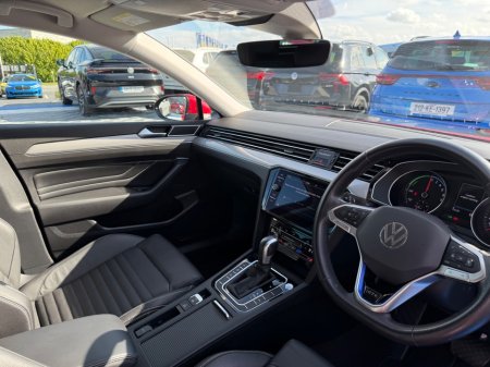 2022 Volkswagen Passat - photo 18