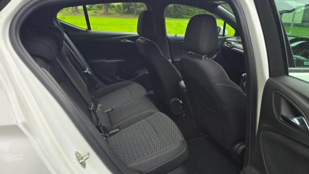 2016 Opel Astra - photo 12