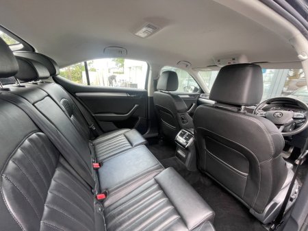 2019 Skoda Superb - photo 8