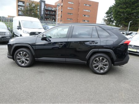 2025 Toyota RAV4 - photo 5