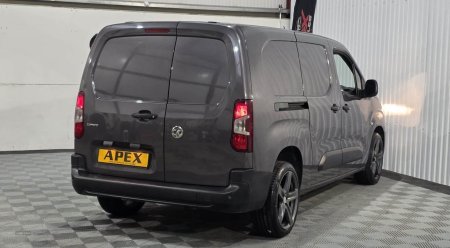2022 Vauxhall Combo - photo 4