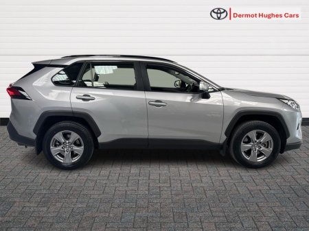 2024 Toyota RAV4 - photo 3